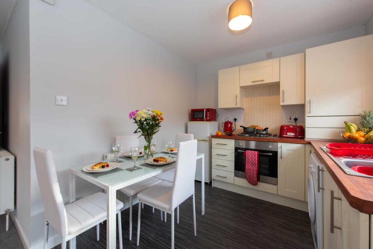 Premier - Wishaw En-Suite Apartment Exteriör bild